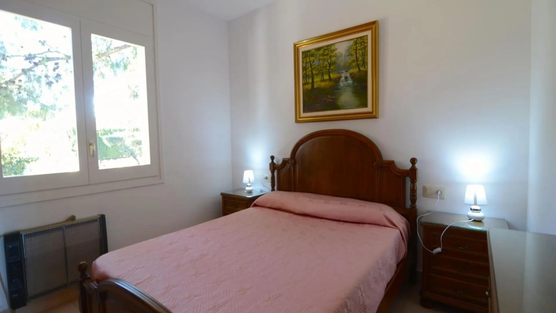 Puig Padro 4 1-1 Daire L' Escala İspanya